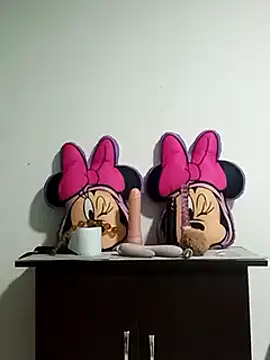 emilypoppy3 online show from 12-03-24, 05:45