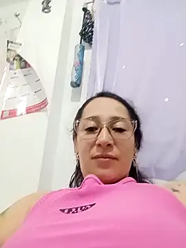 emilypoppy3 online show from 04-14-26, 09:21