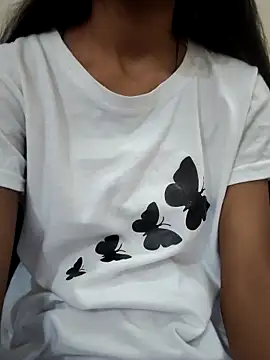 Snapshot of Kumkum_36 chatting on 02-11-25, 10:59 Kumkum 36 online show from 02-11-25, 10:59