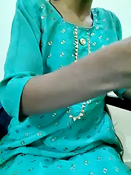 Snapshot of Kumkum_36 chatting on 02-14-25, 06:56 Kumkum 36 online show from 02-14-25, 06:56