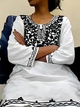 Snapshot of Kumkum_36 chatting on 02-27-25, 10:59 Kumkum 36 online show from 02-27-25, 10:59