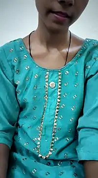 Snapshot of Kumkum_36 chatting on 03-02-25, 05:12 Kumkum 36 online show from 03-02-25, 05:12
