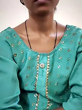 Snapshot of Kumkum_36 chatting on 03-02-25, 08:38 Kumkum 36 online show from 03-02-25, 08:38