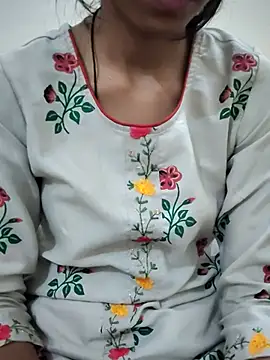 Snapshot of Kumkum_36 chatting on 03-06-25, 11:03 Kumkum 36 online show from 03-06-25, 11:03
