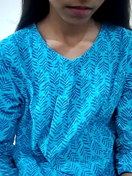 Snapshot of Kumkum_36 chatting on 03-07-25, 04:57 Kumkum 36 online show from 03-07-25, 04:57