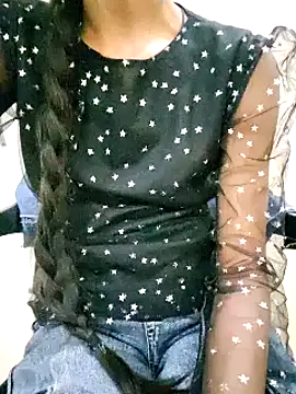 Snapshot of Kumkum_36 chatting on 03-10-25, 11:32 Kumkum 36 online show from 03-10-25, 11:32