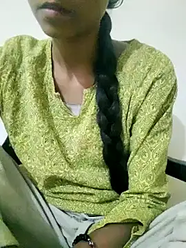 Snapshot of Kumkum_36 chatting on 03-16-25, 08:32 Kumkum 36 online show from 03-16-25, 08:32