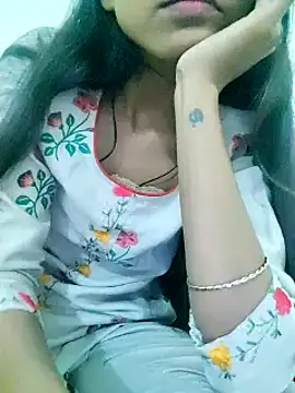 Snapshot of Kumkum_36 chatting on 03-21-25, 10:50 Kumkum 36 online show from 03-21-25, 10:50