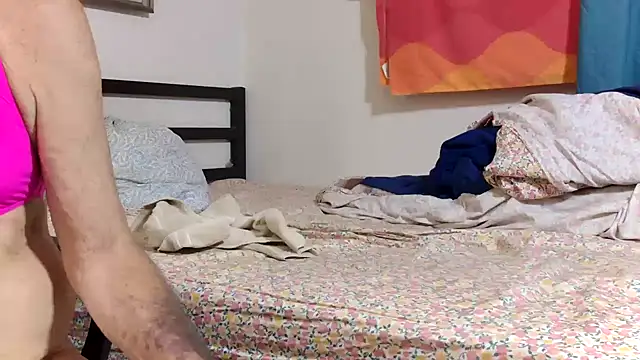 Snapshot of jamietbackcockslut chatting on 09-26-25, 11:14 jamietbackcockslut online show from 09-26-25, 11:14