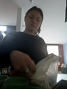 jessica gomez online show from 09-15-25, 12:49