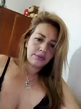 edithhermosa online show from 01-26-25, 06:06