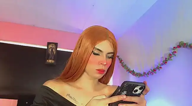 Snapshot of rosedewitt chatting on 01-27-25, 09:55 rosedewitt online show from 01-27-25, 09:55