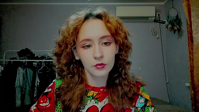 Snapshot of JoannaTompson chatting on 03-14-26, 10:26 JoannaTompson online show from 03-14-26, 10:26