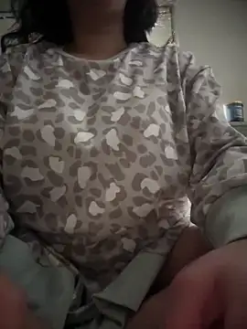 Snapshot of SEXY-ZENA chatting on 01-17-25, 05:30 SEXY-ZENA online show from 01-17-25, 05:30