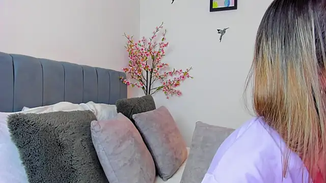 im sarah34 online show from 01-18-25, 09:45