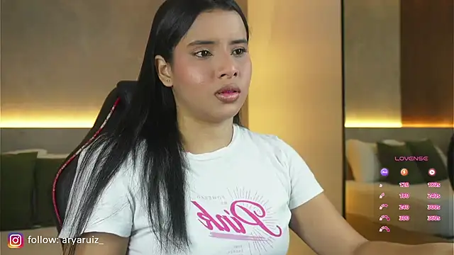 arya ruizz online show from 12-18-25, 12:44