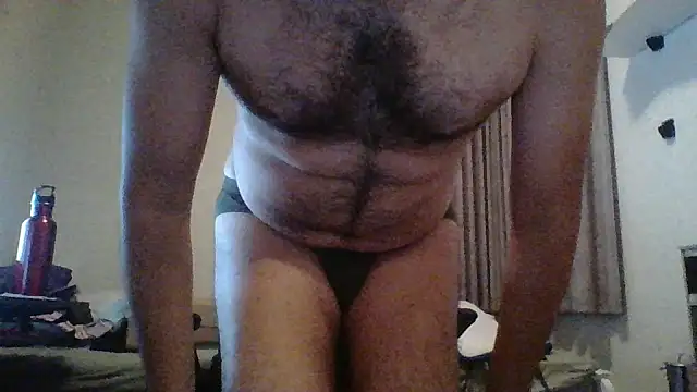 Snapshot of Johnysamu chatting on 02-05-25, 11:50 Johnysamu online show from 02-05-25, 11:50