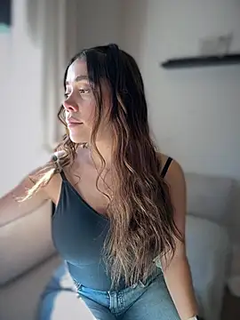 Snapshot of Condes_carmen chatting on 02-27-26, 11:10 Condes carmen online show from 02-27-26, 11:10