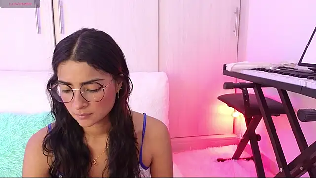 Yues050600 online show from 12-30-24, 12:32