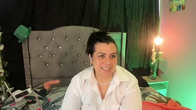 martina foxy  online show from 03-18-25, 05:53