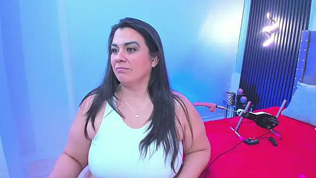 martina foxy  online show from 10-30-25, 12:12