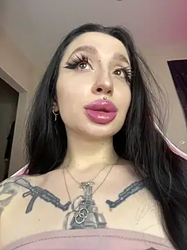 Molly  Moon online show from 04-20-26, 02:14