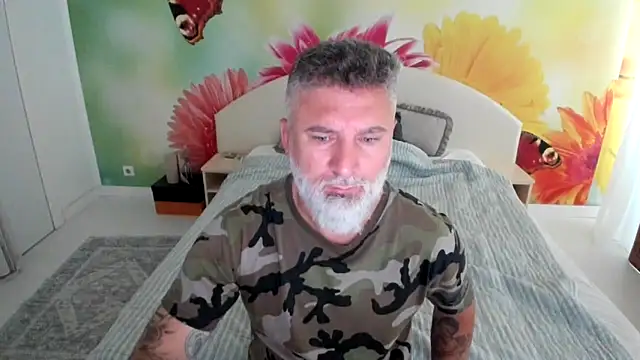 Snapshot of BlowMyXXL chatting on 12-04-25, 09:07 BlowMyXXL online show from 12-04-25, 09:07