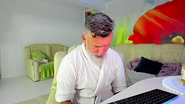 BlowMyXXL online show from 01-08-26, 07:27