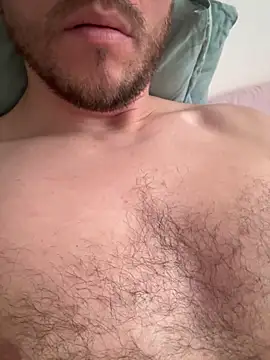 Snapshot of dcamhunt_ chatting on 03-14-26, 05:29 dcamhunt online show from 03-14-26, 05:29