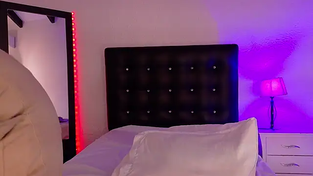 Cuckold lover69 online show from 09-21-25, 01:24