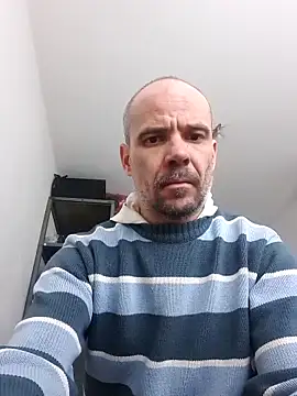 Snapshot of Franc113 chatting on 01-19-26, 02:32 Franc113 online show from 01-19-26, 02:32