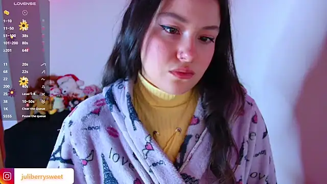 juli05star20 online show from 12-15-25, 11:20