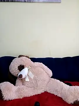 Snapshot of Puneee_Lucee chatting on 02-19-25, 12:00 Puneee Lucee online show from 02-19-25, 12:00