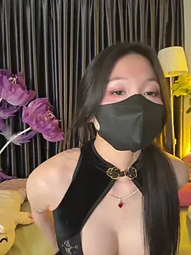 Snapshot of Nacy-Moonlight chatting on 03-15-25, 04:43 Nacy-Moonlight online show from 03-15-25, 04:43