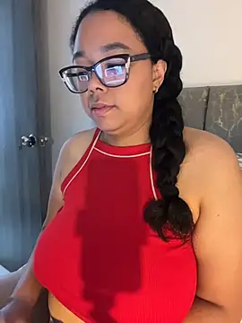 XMara online show from 03-25-26, 02:23