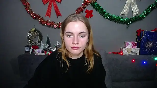 MargaritaKiss online show from 12-15-25, 07:29