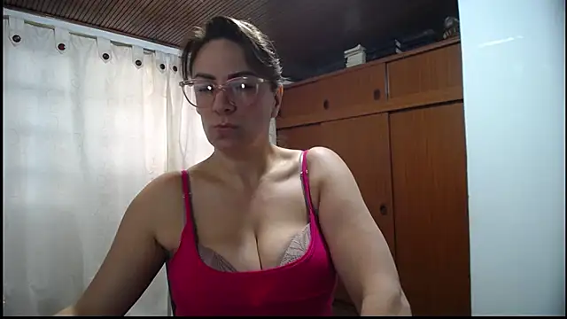 Snapshot of wandarubio chatting on 01-13-25, 10:24 wandarubio online show from 01-13-25, 10:24