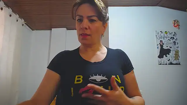 Snapshot of wandarubio chatting on 03-11-25, 02:18 wandarubio online show from 03-11-25, 02:18