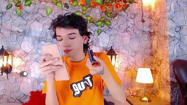 Snapshot of SexyJuliii21 chatting on 01-17-25, 08:11 SexyJuliii21 online show from 01-17-25, 08:11