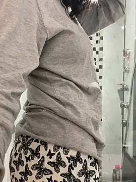 Snapshot of thaliacollins chatting on 01-31-26, 10:19 thaliacollins online show from 01-31-26, 10:19