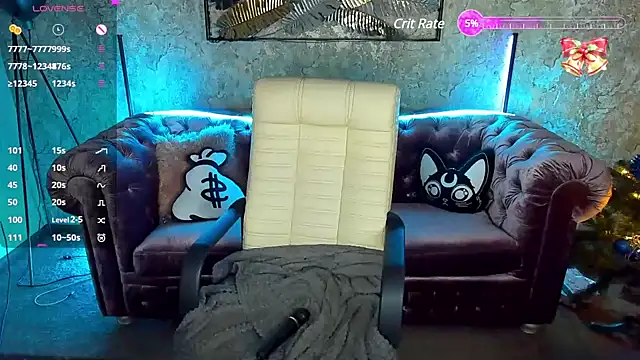 Snapshot of LunaaMayy chatting on 01-07-25, 05:12 LunaaMayy online show from 01-07-25, 05:12