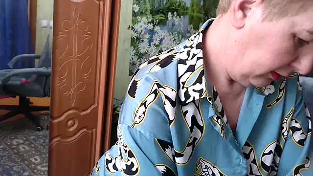 NicoleOlla online show from 02-27-25, 06:29