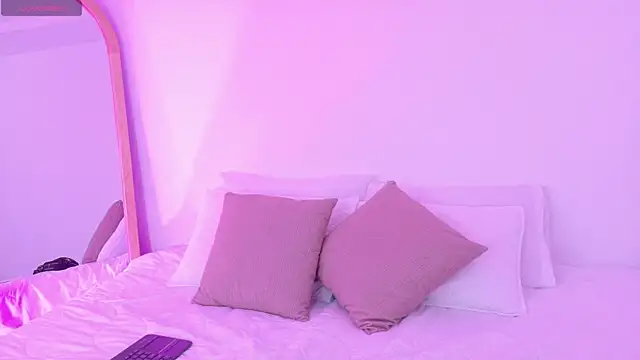 Miss Ambeer online show from 11-30-25, 11:25