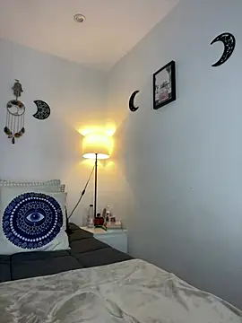 EmelyRogers online show from 02-07-25, 05:29