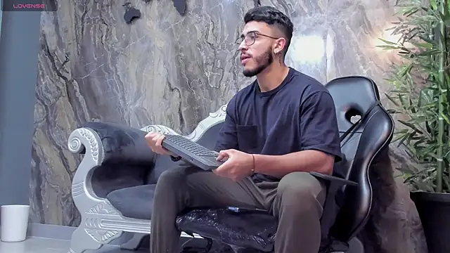 Liam Kleiin online show from 01-13-25, 11:30