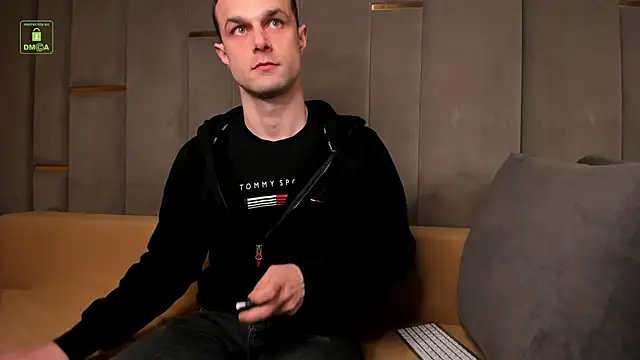 BrandonNorris online show from 04-25-26, 03:42