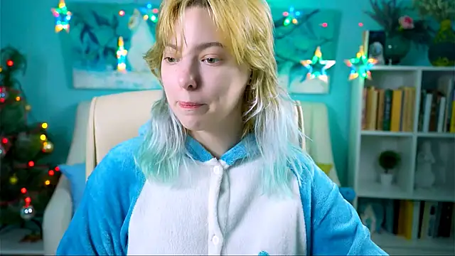 Snapshot of RocKStone_ chatting on 12-19-25, 08:21 RocKStone online show from 12-19-25, 08:21