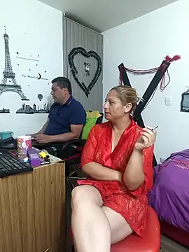 hotandfierylatinos2023 online show from 11-14-25, 09:52