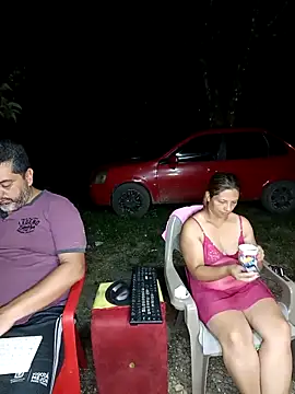 hotandfierylatinos2023 online show from 02-11-26, 10:31