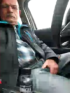 bottomhairy online show from 12-13-24, 11:02